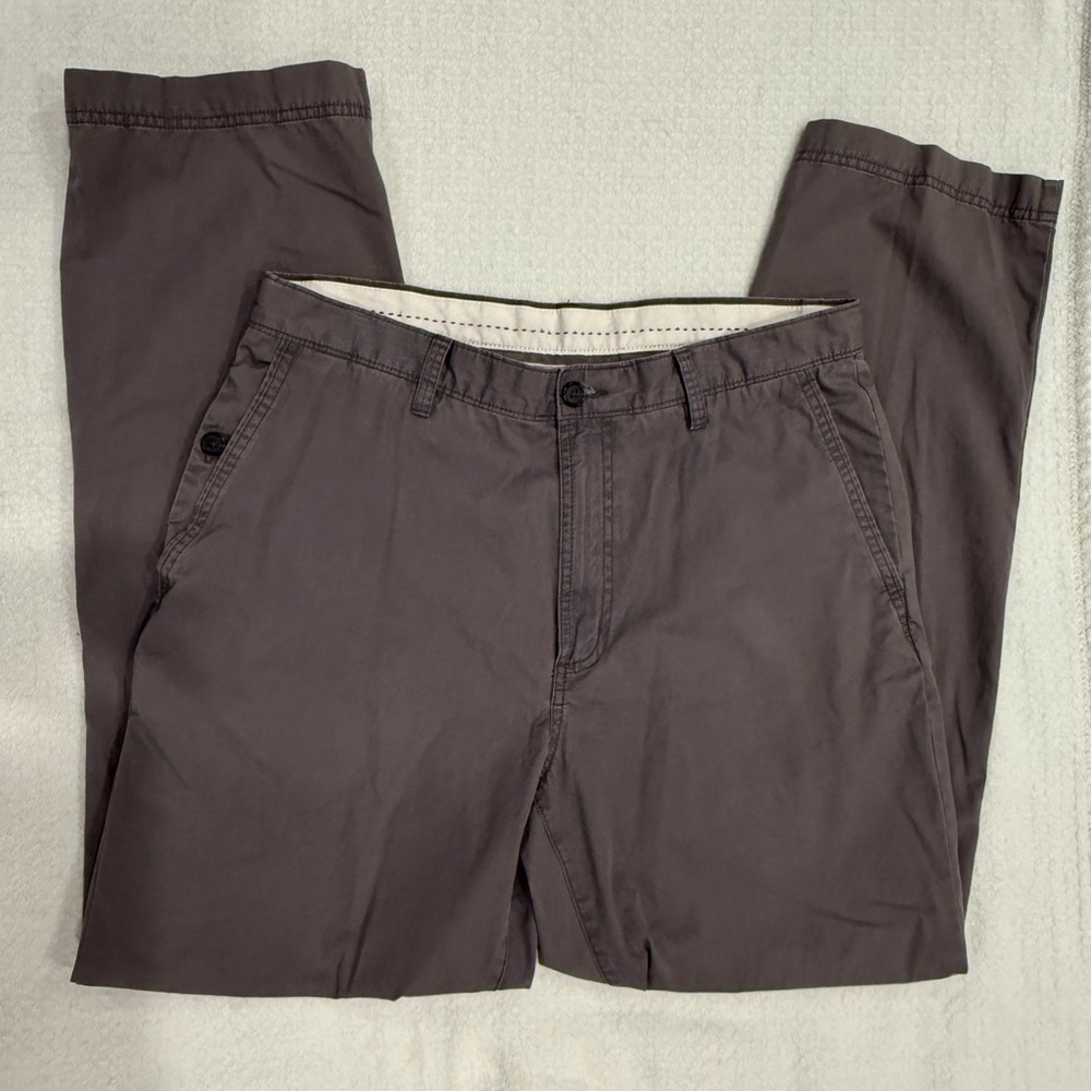 Men's Roundtree & Yorke Soft Chino Pants, Straight Leg, Dark Gray, Size 34x32